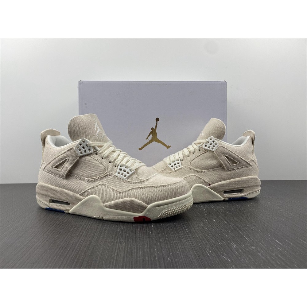 Wmns Air Jordan 4 Retro 