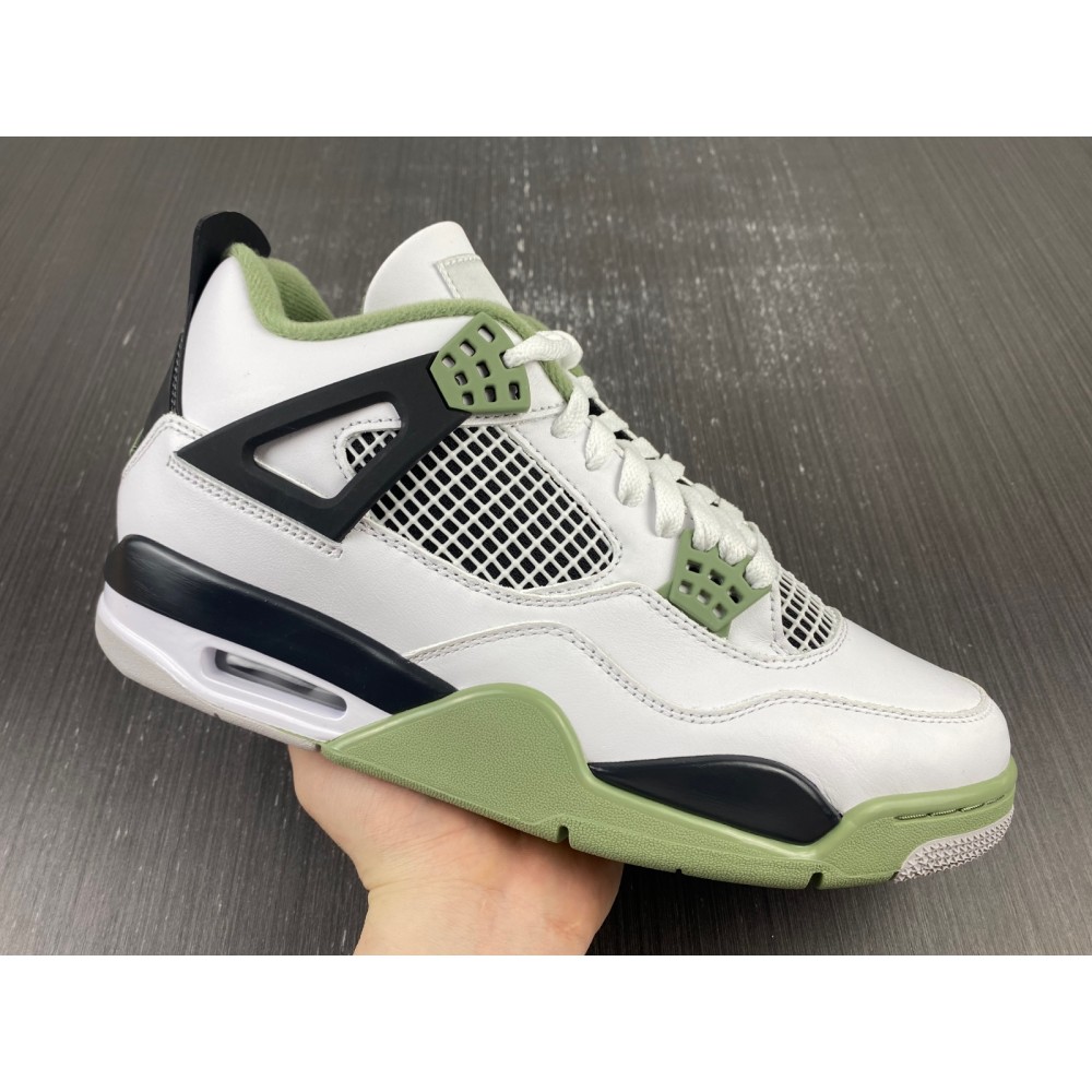 Wmns Air Jordan 4 Retro 