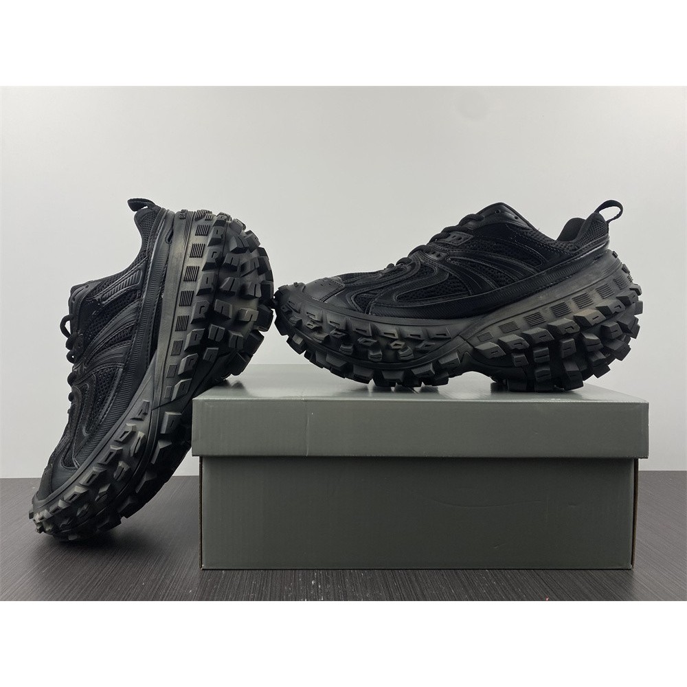 Ba*len*cia*ga bouncer sneakers