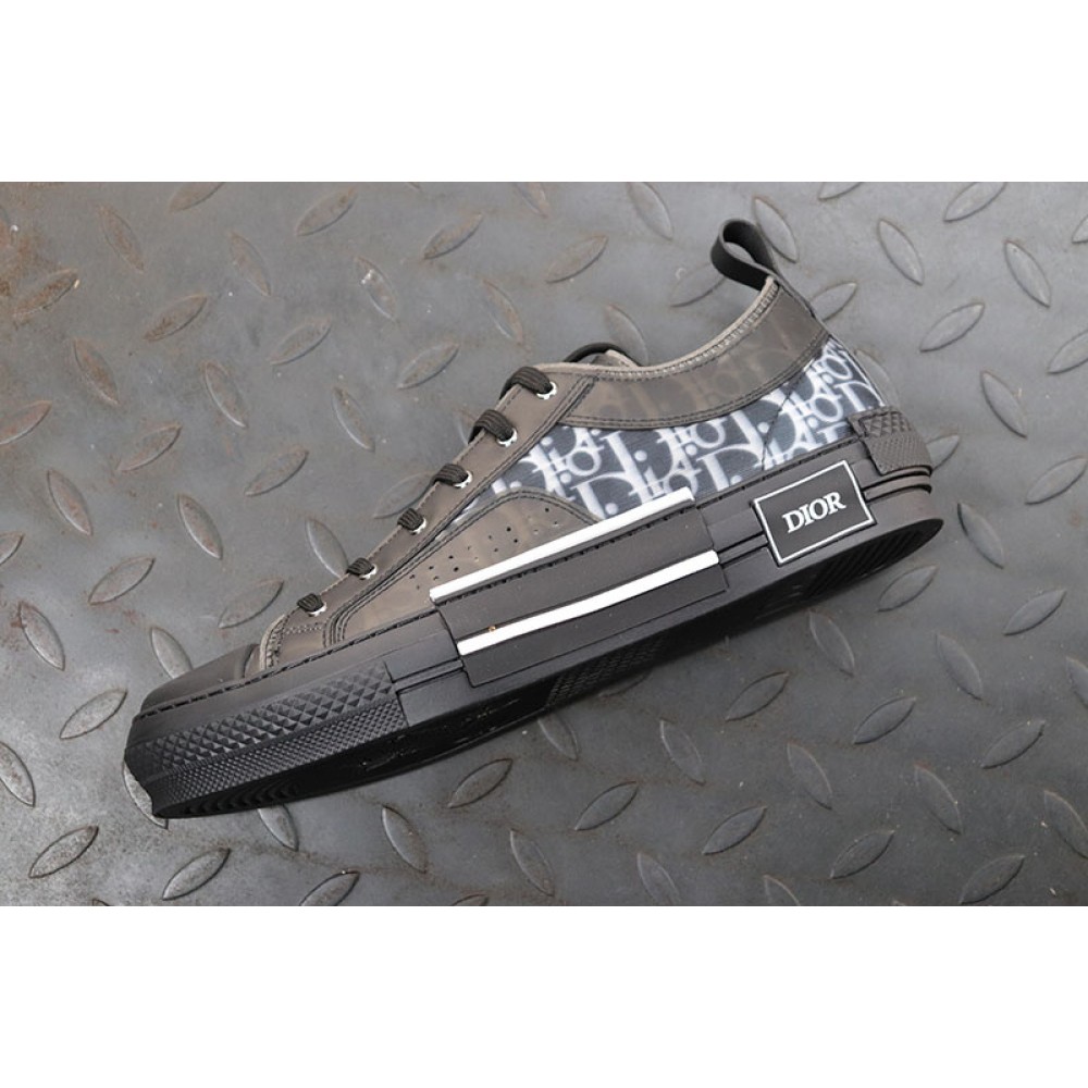 D1OR B23 SNEAKERS