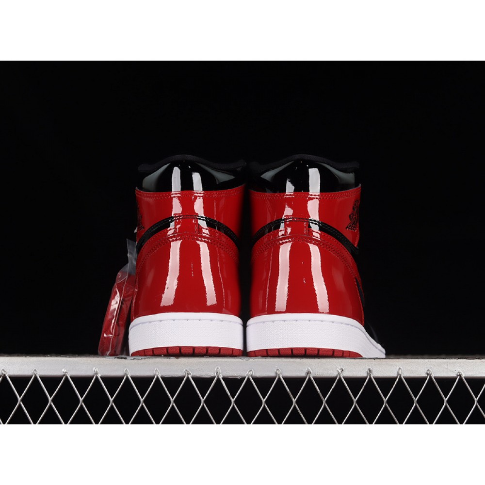 Jordan 1 Retro High OG Patent Bred Men
