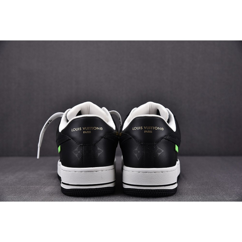 L0uis V*1t*on Sneaker