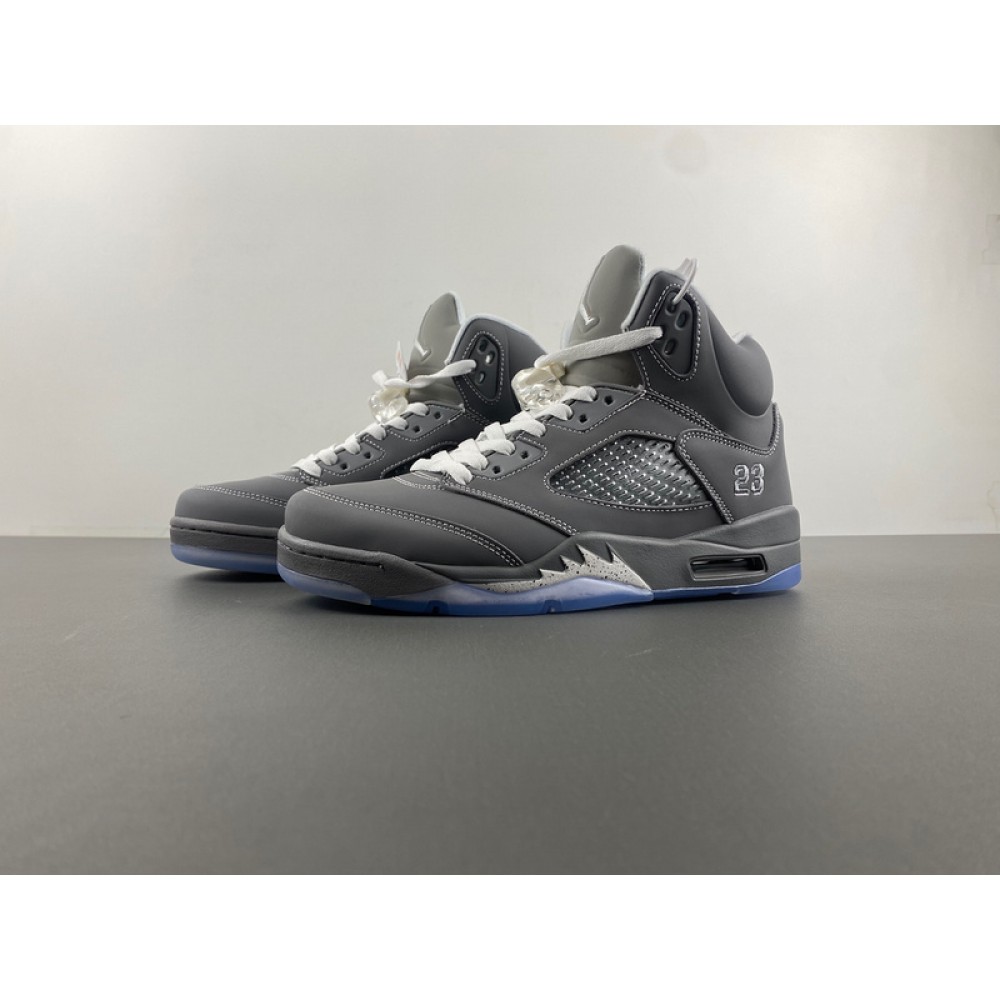 Jordan 5 Retro Wolf Grey Men''s - 136027-005