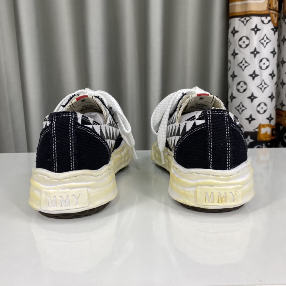 MA*SON M*HARA YASUH*RO SNEAKERS MMYS007