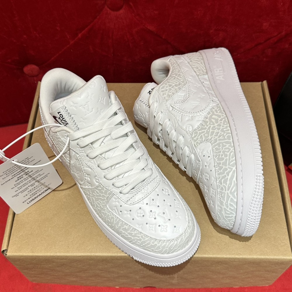L0uis V*1t*on Sneaker - LL053