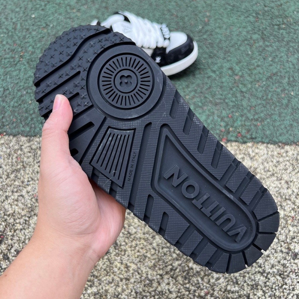 L0uis V*1t*on Sneaker - LL064