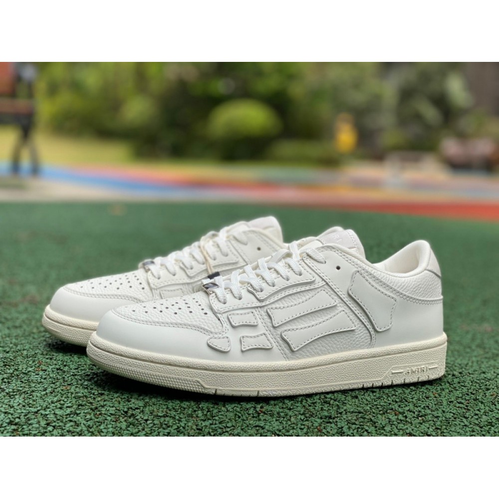 AM*R* SNEAKERS