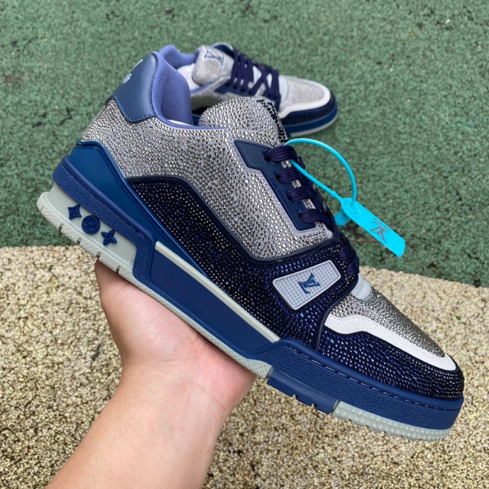 L0uis V*1t*on Sneaker - LL025