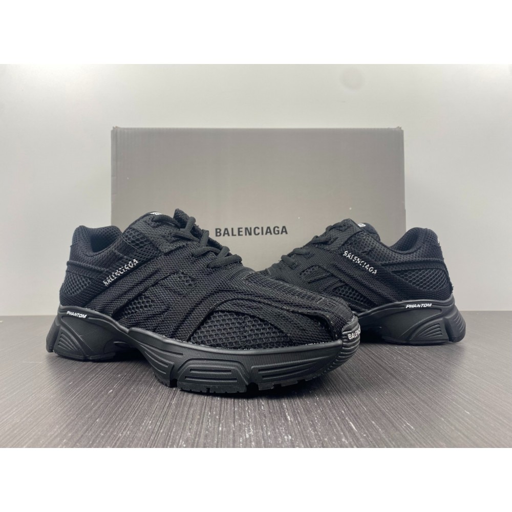 Ba*len*cia*ga phantom sneakers