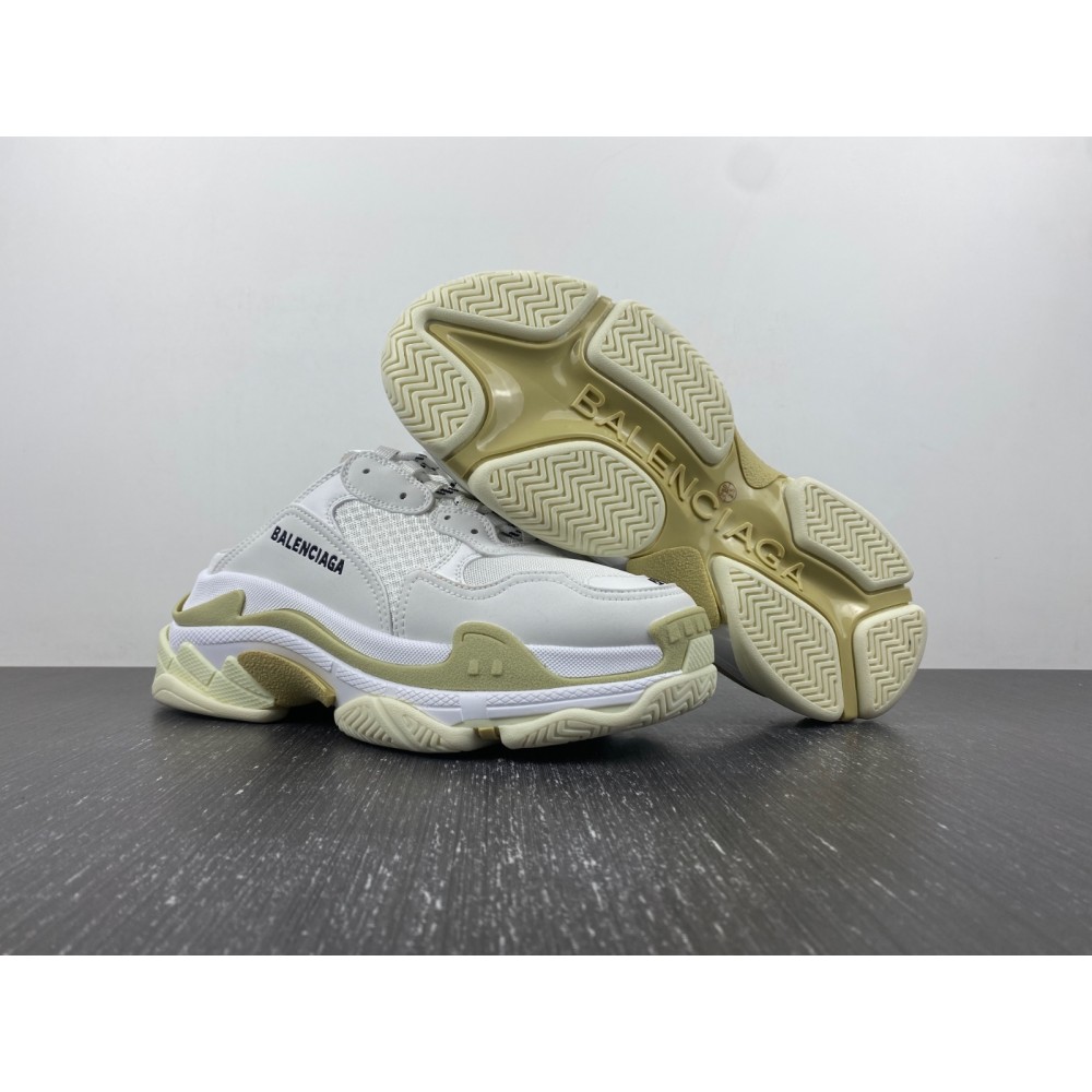Ba*len*cia*ga triple s sneakers