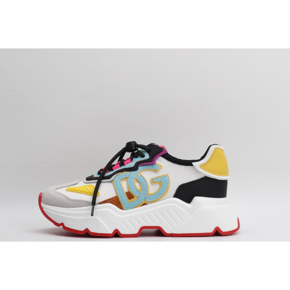 D.G. SNEAKER
