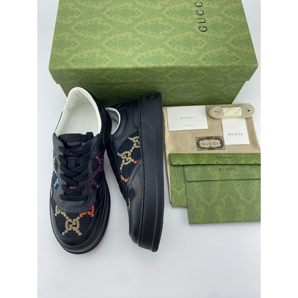 GUCC1 SNEAKERS
